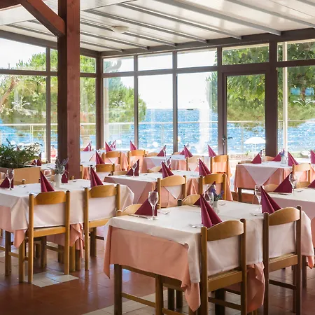 Maistra Select Rubin Ρόβινι