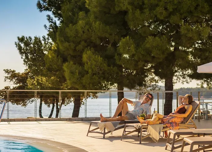 Maistra Select Rubin רוביני