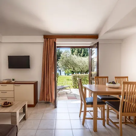 Maistra Select Rubin 罗维尼